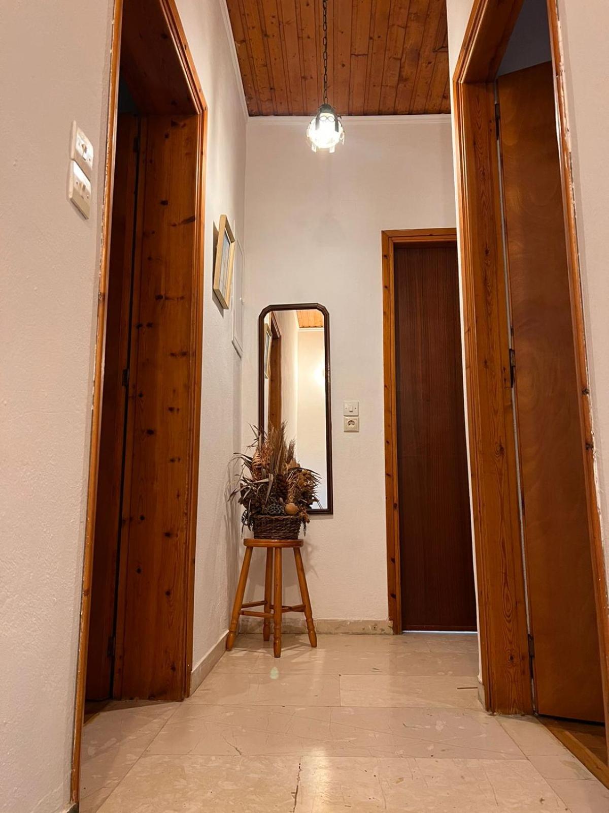 Stefanos Apartments By Sv Alians Agios Gordios  Exterior photo